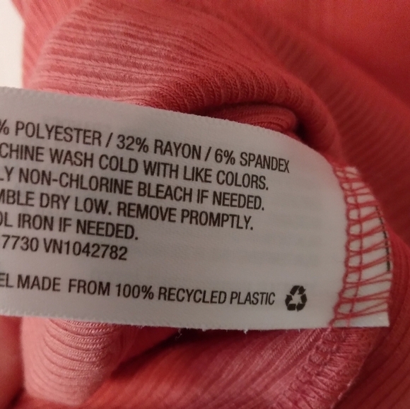 Isabel Maternity by Ingrid & Isabel Red Short Sleeve Top - Picture 7 of 11